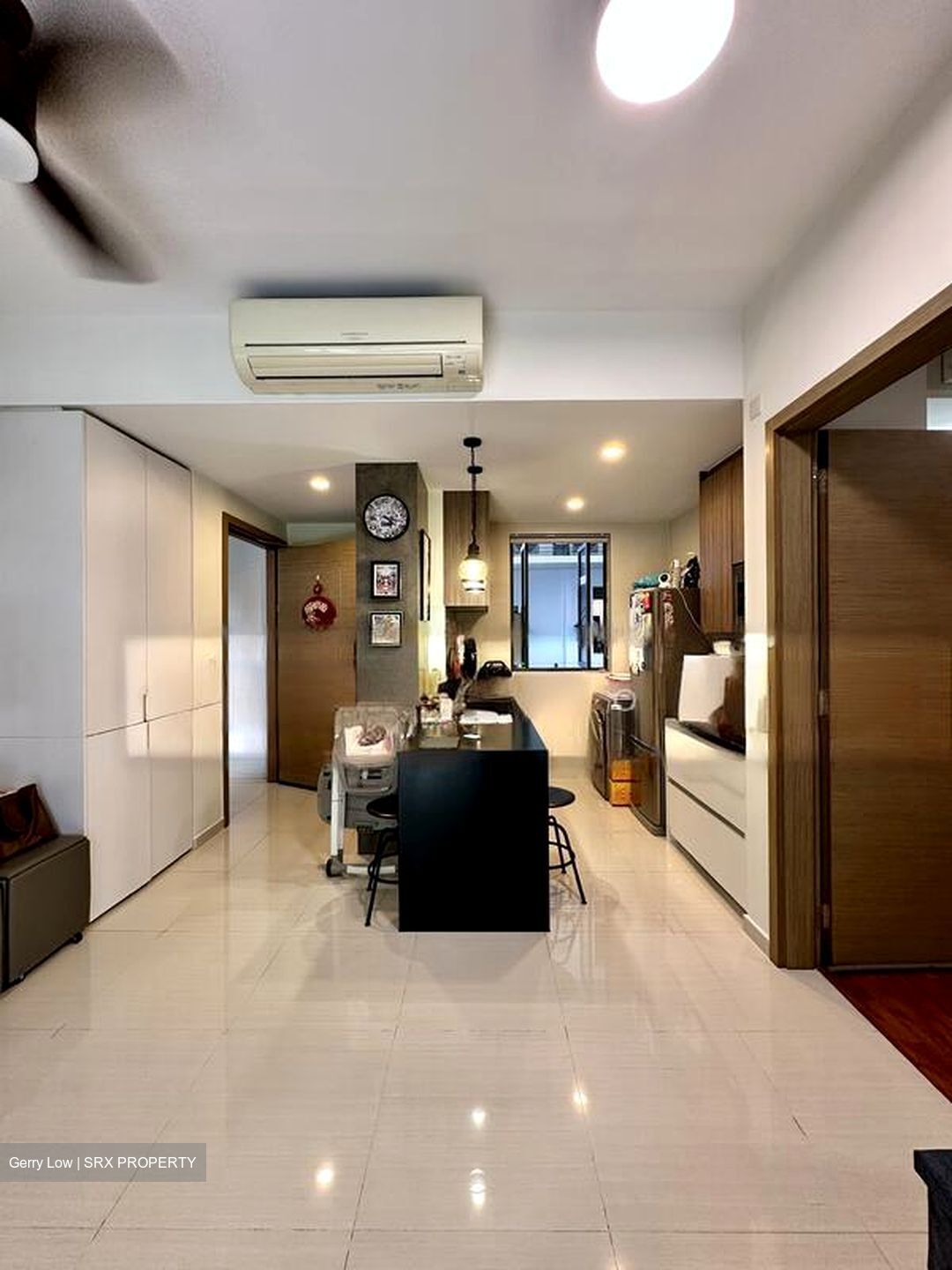 The Palette (D18), Condominium #502135151